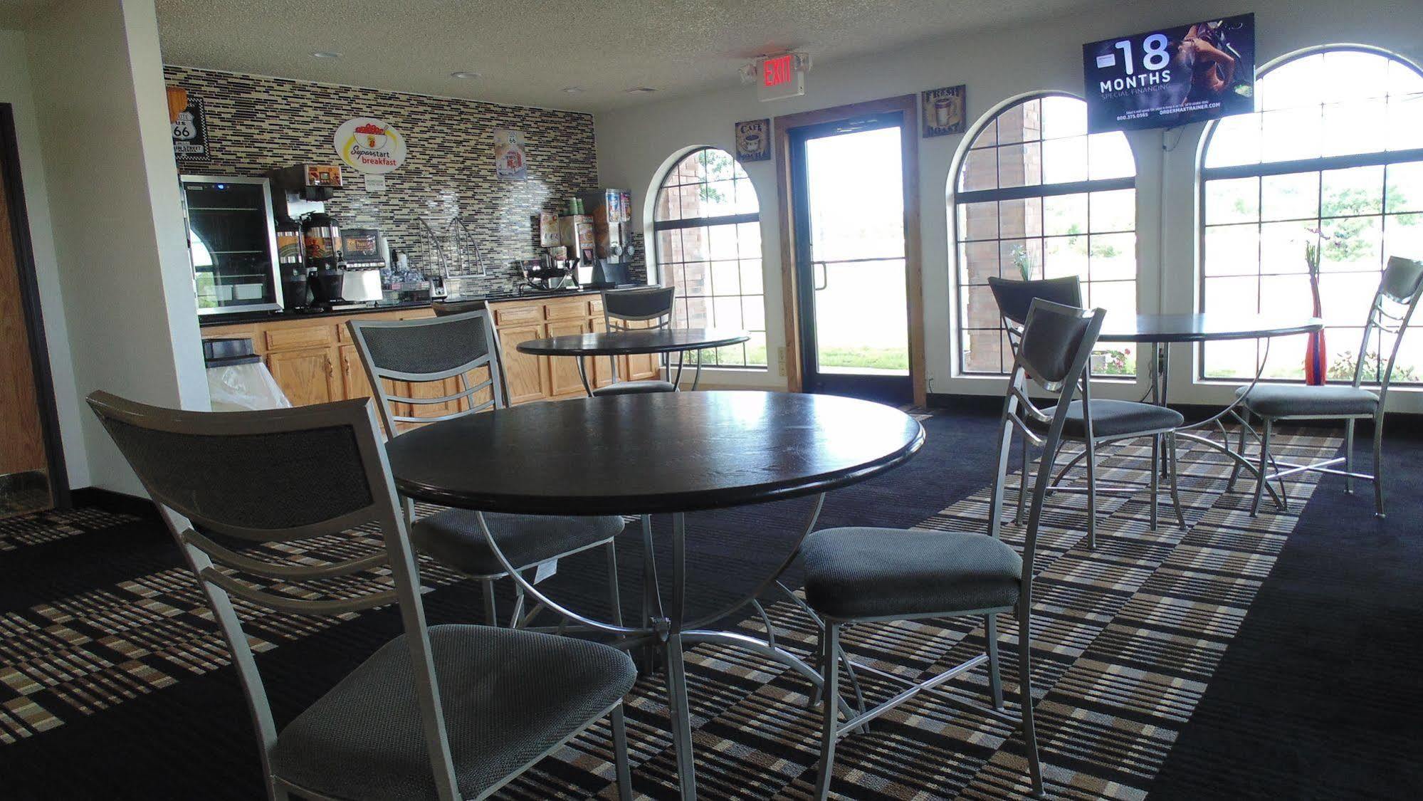 Super 8 By Wyndham Sapulpa/Tulsa Area Motel Glenpool Exterior foto